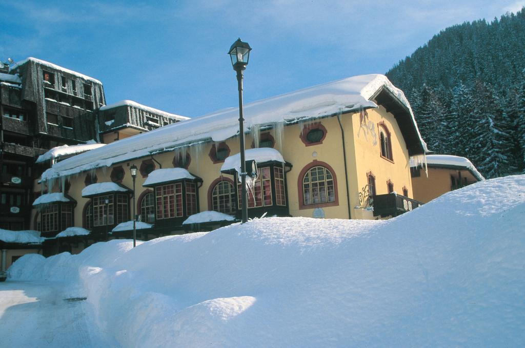 Hotel Club Relais Des Alpes Madonna di Campiglio Exterior photo