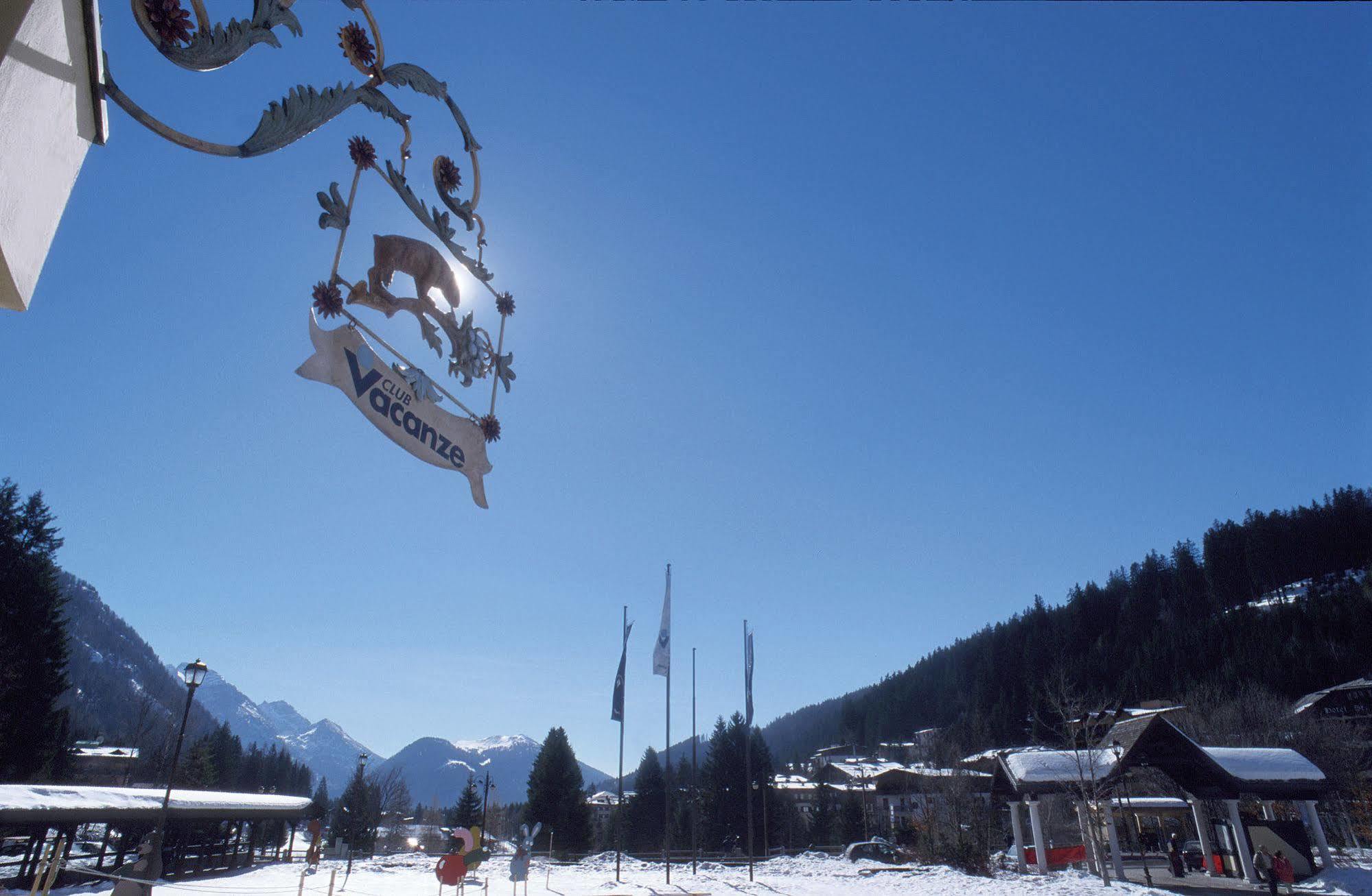 Hotel Club Relais Des Alpes Madonna di Campiglio Exterior photo